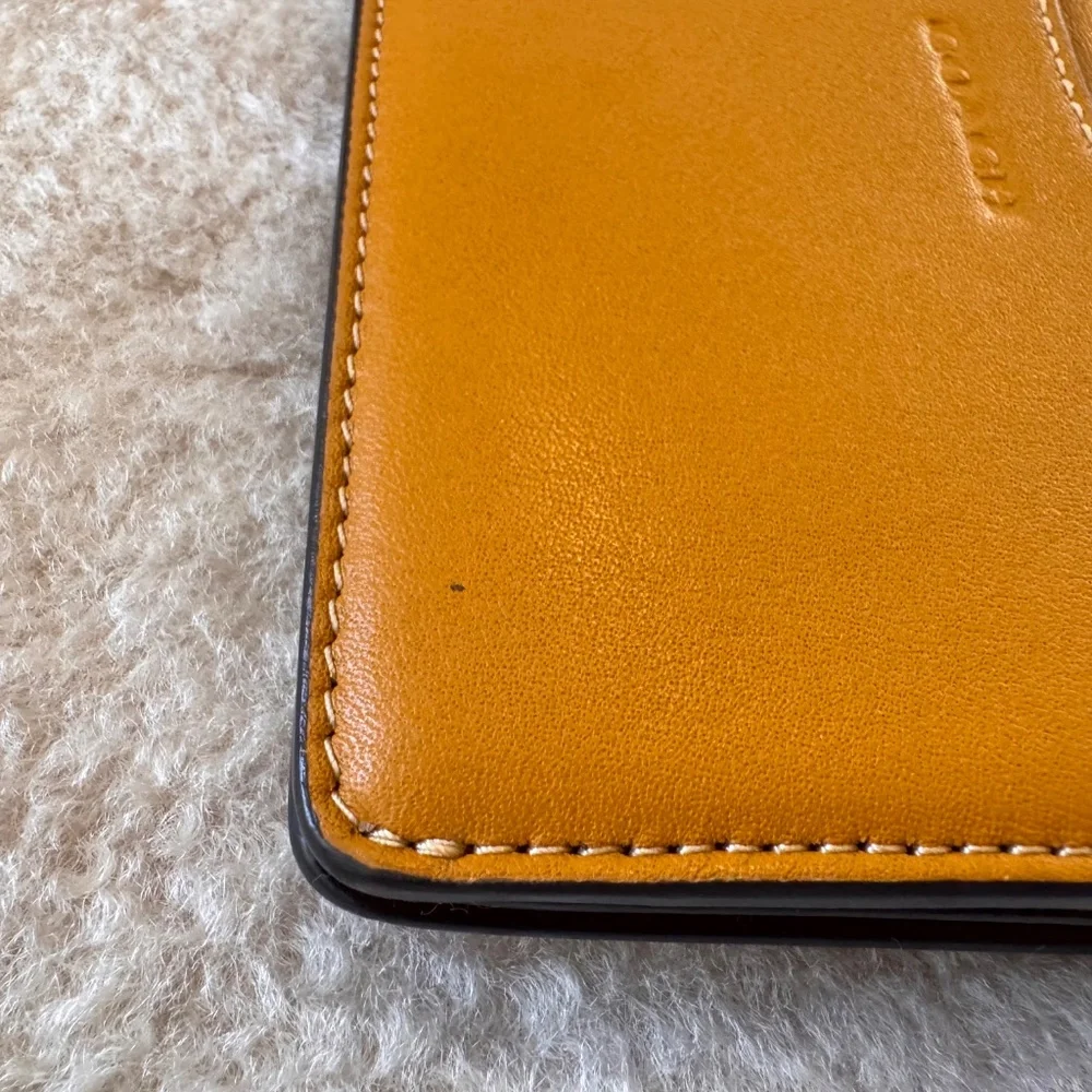 Coach Foldover Card Case Wallet - Picture 6 of 7